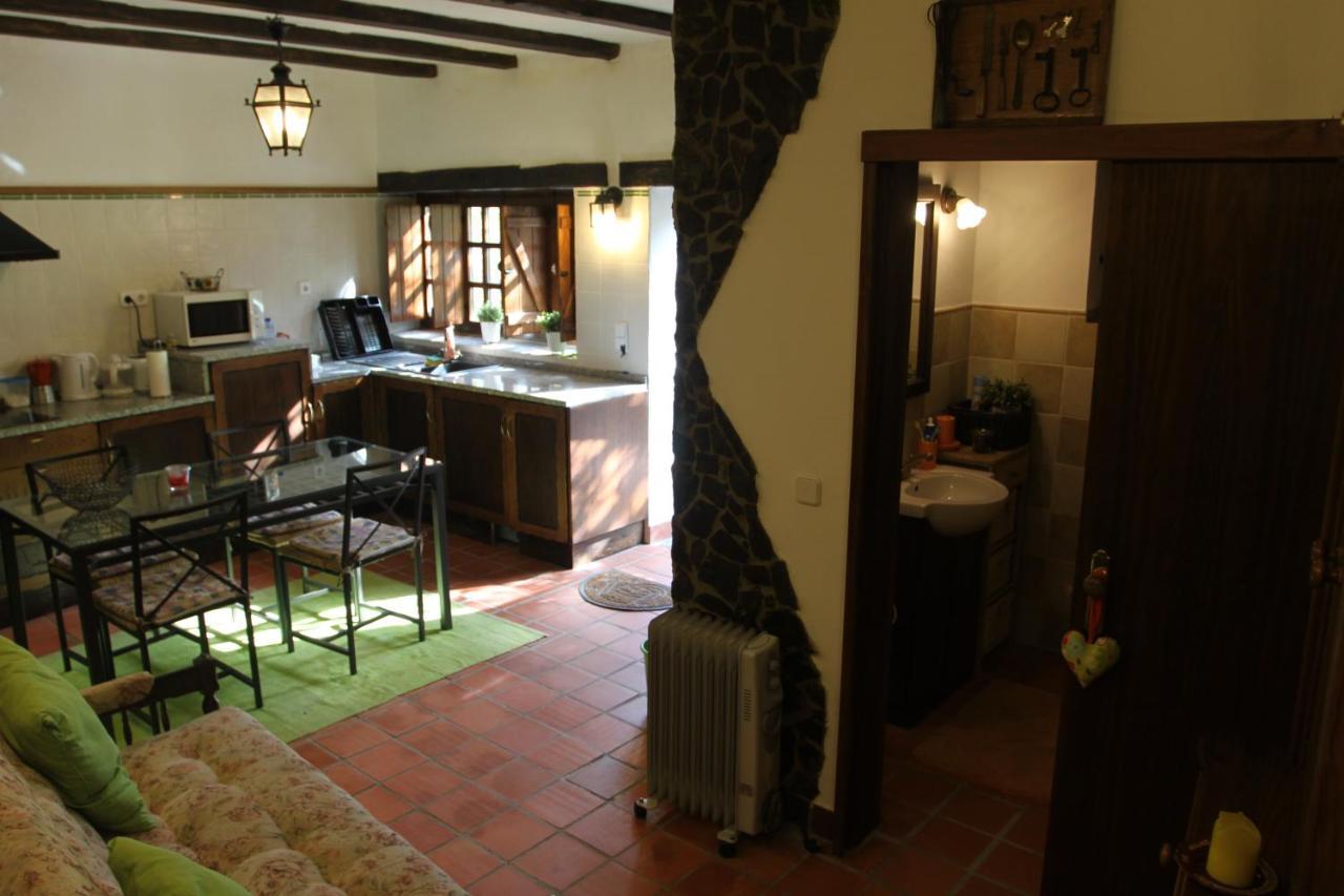 Casa Em Xisto Na Serra Da Lousa, Gondramaz Exterior photo