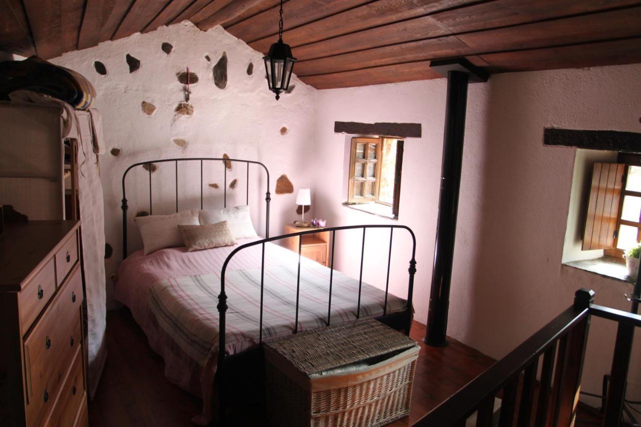 Casa Em Xisto Na Serra Da Lousa, Gondramaz Exterior photo